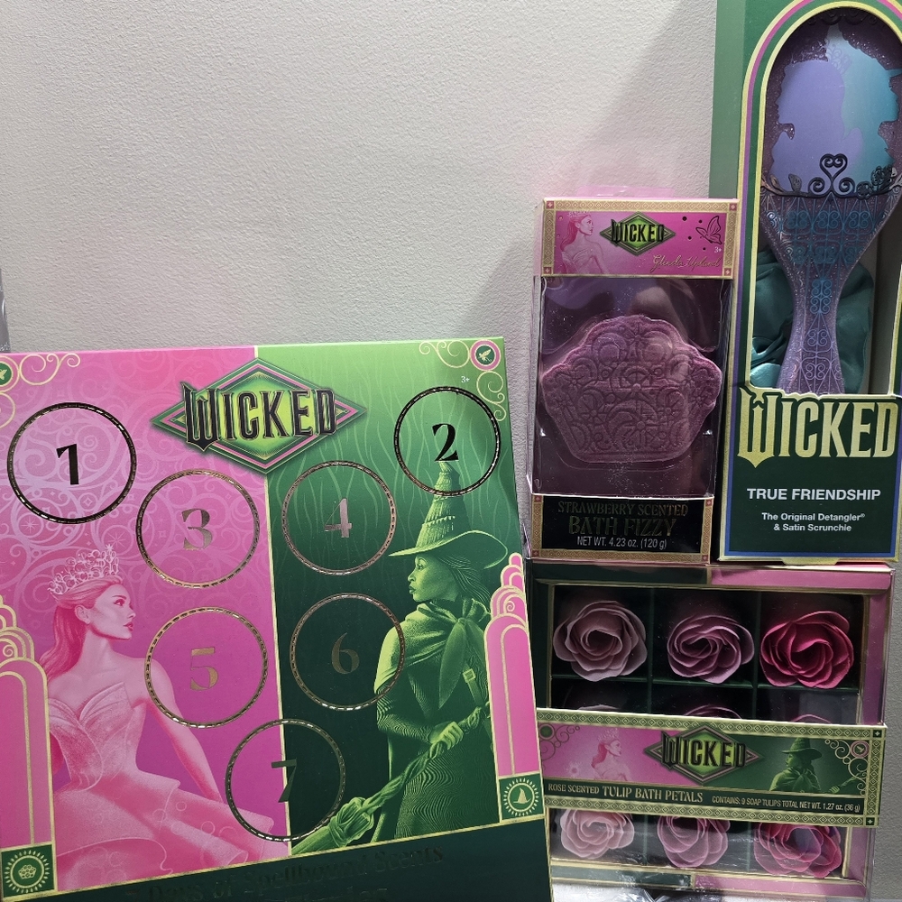 Wicked Themed Bath Gift Set Bundle All items New